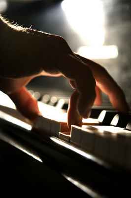 Cours de piano adapté à vous!